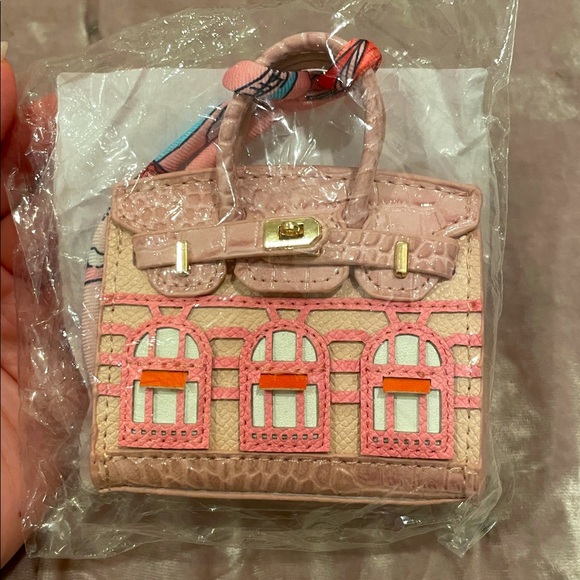 Handbags - Stylish Pink Handbag accessory charm airdpod case purse charm